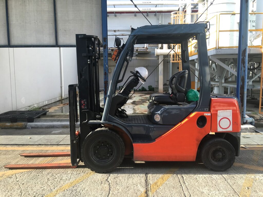 Crown TCM forklift hire fremantle